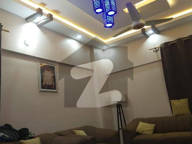 Gulistan e Jauhar Block 17 Flat For sale Sized 1300 Square Feet