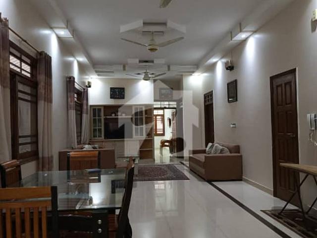 Gulistan e Johar Block 15 300 Sq Yard G+1 | 3 Bed DD Each Floor | Lease House For Sale