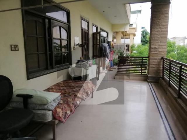 Gulistan e Johar Block 2 400 Sq Yd | Double Storey | Transfer | Well Maintained Gulistan e Jauhar Block 2