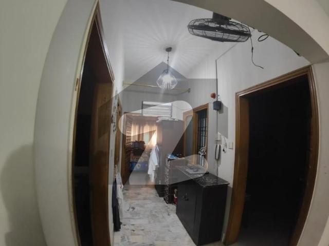 Gulistan e Johar Block 2 400 Sq Yd | Single Story | West Open | Leased Gulistan e Jauhar Block 2
