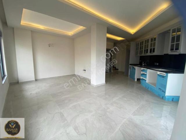 Gullerpinari Denize 550 Metre Kaçırılmaz Yatirimlik Daire