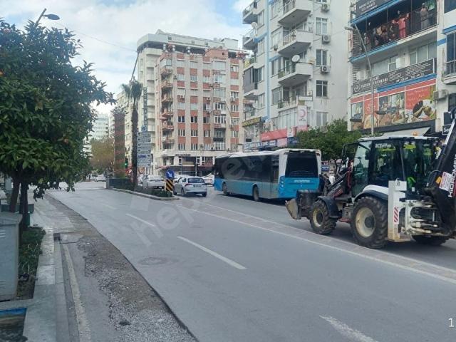 Güllük Caddesinde Satılık 60 m2 Dükkan, Altındağ ANTALYA
