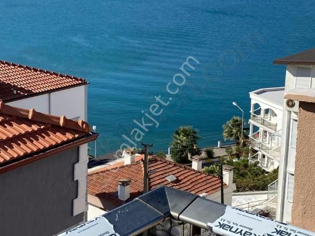 Güllük Merkezde Eşyalı 2+1 Kiralık Daire