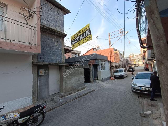 Gülpınar Mahallesi Obalar Caddesi Civarı 2/ Katlı