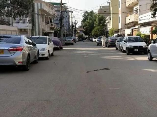 Gulshan E Iqbal Block 3 Karachi Royal 8 Icon ID 39163
