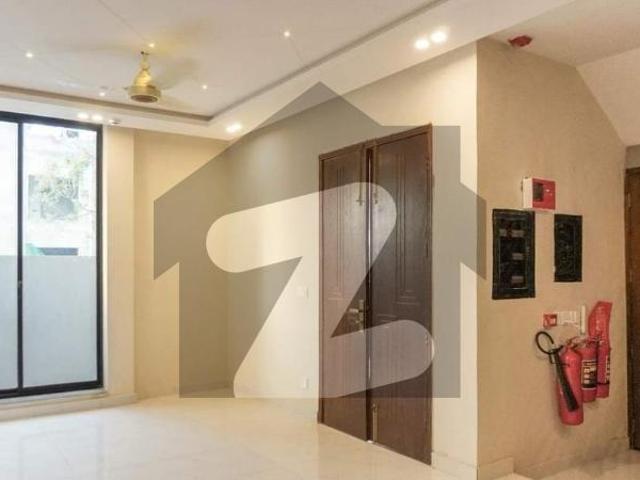 Gulshan E Iqbal Block 16 4th floor [with LIFT ] Back National Stadium Boundary Wall Project 4th Floor Flat Available For Rent Gulshan e Iqbal Block 16