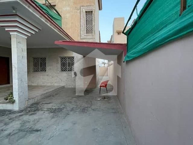 Gulshan e Maymar Sector X House Sized 466 Square Yards