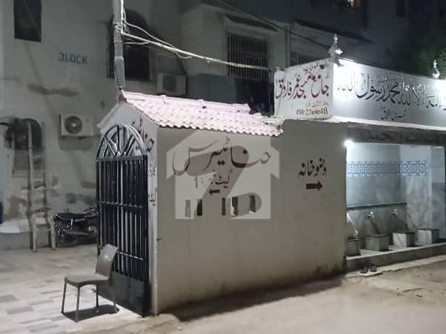 Gulshan Iqbal Block. 13. E 2 Bed. D. Flat On 3rd Floor For Sale