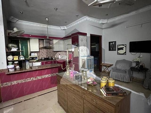 Gulshan Iqbal Block 5 200 Yd Portion For Sale