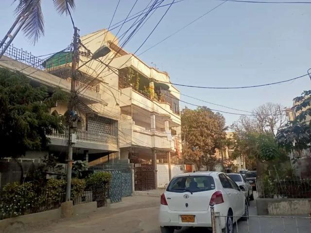 Gulshan Iqbal vip block 3 240sqyards house for sale Karachi Gulshan E Iqbal Block 13 ID 65971