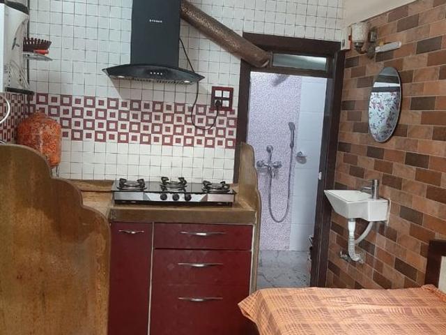 Gurukripa CHS Dadar West 1 RK 265 Sq. Ft. Apartment in Dadar West Mumbai Listing ID: #10104