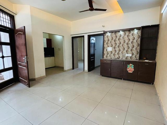 Gurunanak Colony 2 Bedroom 1350 Sq. Ft. Builder Floor in Dhakoli Zirakpur Listing ID: #9582