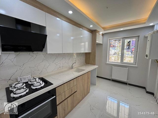 GÜRBÜZLER KONUT MERKEZİNDEN SÜVARİ MAHALLESİNDE 2+1 SATILIK DAİRE