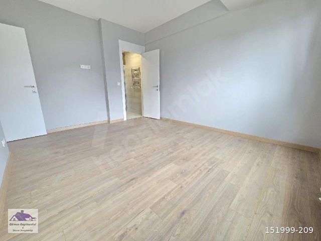 GÜRMANDAN BOSTANCIDA GÜVENLİK HAVUZ 2+1 SIFIR BİNADA
