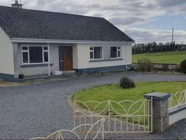 Gurranbeg, Tuam, Barnaderg, Co. Galway is for rent