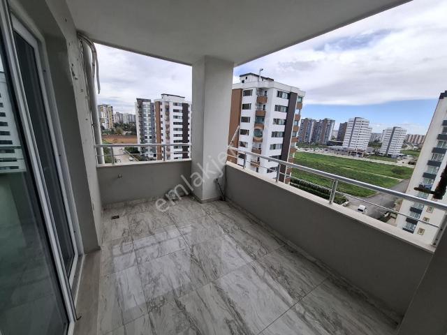 Gürselpaşa Mah. Real Avm Karşısında 3+1 Çift Banyolu 8.kat Daire
