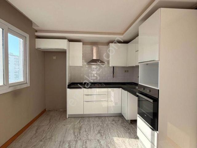 Gürselpaşa Real Avm Civarı Site İçerisinde Lüks 3+1 Kiralık Daire