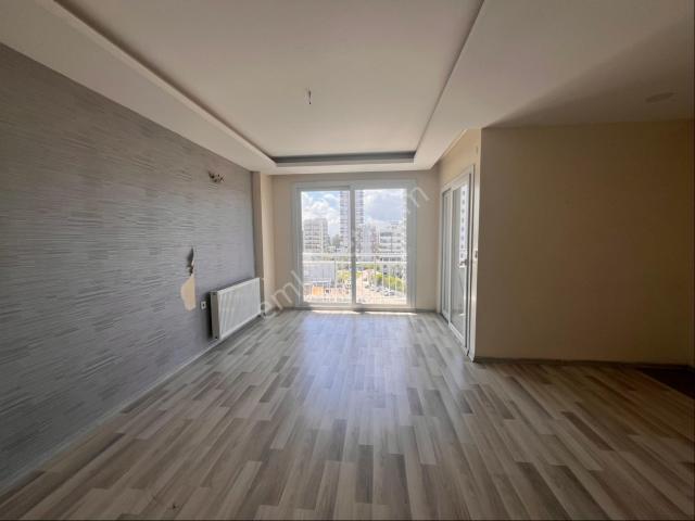 Gürselpaşada 2+1 Kapalı Mutfak Çift Banyolu Dogalgazlı Daire