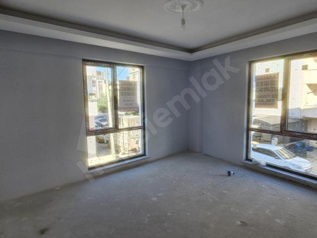 GÜRSU KURTULUŞ'DA SATILIK LÜKS SIFIR KÖŞE 3+1 DAİRE.