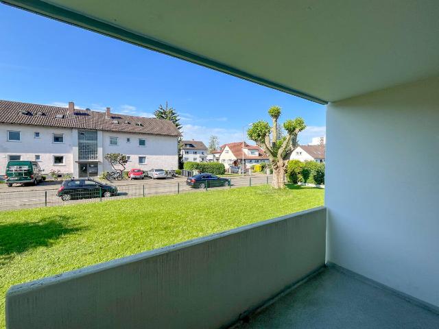 Gut geschnittene 1,5 Zimmer Wohnung mit Südbalkon und Stellplatz in Freiburg Haslach