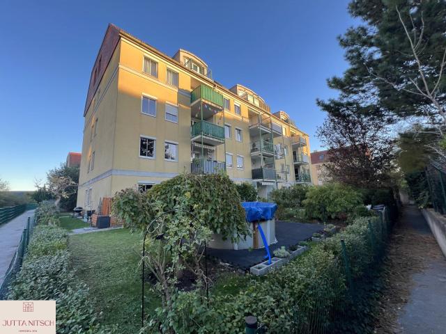 Gut geschnittene 3 Zimmerwohnung mit Loggia und Parkplatz Wiener Neudorf
