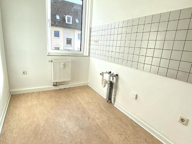 Gut geschnittene 3 ZKB im Forstfeld!