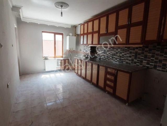Güvenay Çorum Buharaevler Caddesi Üzeri Satılık Dubleks Daire
