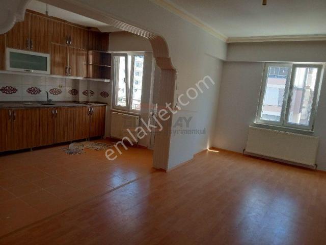 Güvenay Çorum Buharaevler Mah. Mahmutevler Civarı 3+1 Kiralık Daire