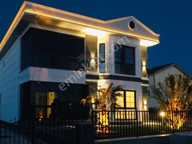 Güvenay Çorum İpekli Evler İlke House Üstü Satılık Villa
