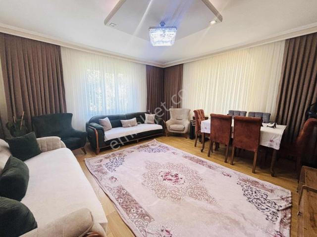 Güven'den Çerkezköy'de 140 M2 Bahçeli Ebeveyn Banyolu 3+1