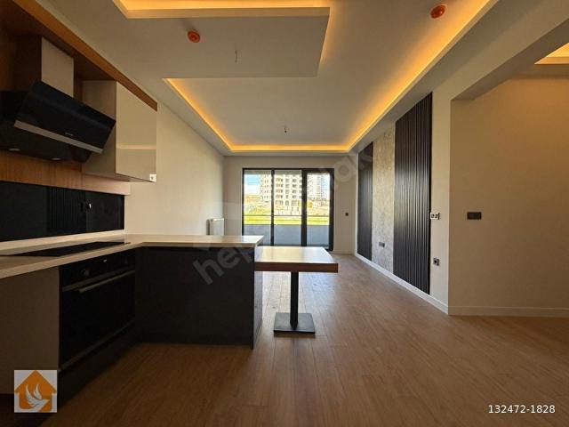 GÜVENLİKLİ SİTE İÇERİSİNDE EBEVEYN BANYOLU FULL YAPILI 2+1 DAİRE
