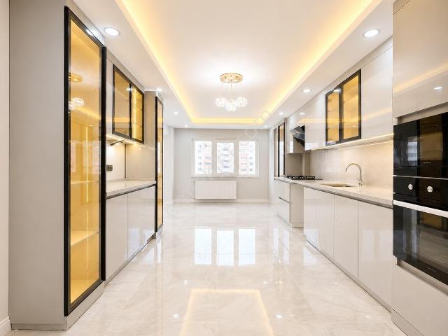 [güzel City]modern Yapılı Dillere Destan Aile Sitesinde Daire