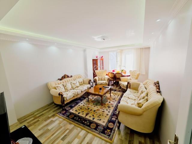 Güzel Konumda Satılık 3+1 Asansörlü Güney Cephe Daire