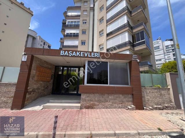 Güzeloba'da Denize Yakın | Eşyalı 2+1 | Havuzlu Sitede Kiralık