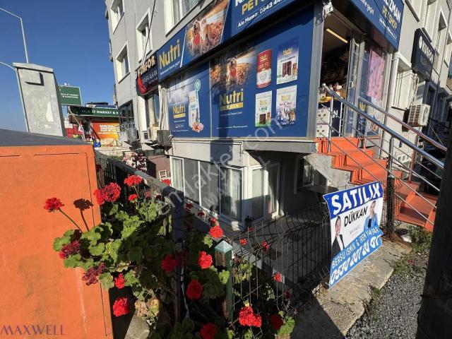 Güzelbahçe Sahile 15m Satılık Ticari / Konut Bahçe Katı