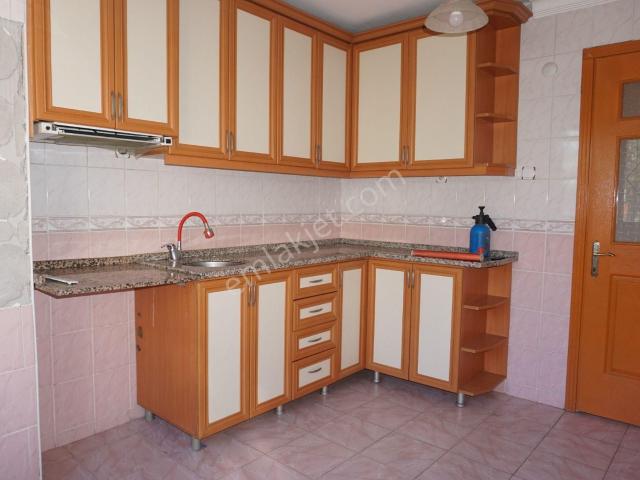 Güzeltepede Kiralık 3+1 Balkonlu Çiğli Serkan Emlak Dan