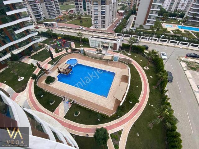 Güzelyurt'ta 3+1 Site İçerisinde Kiralık Arakat Daire