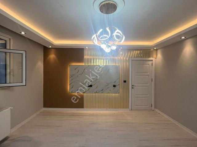 Güzelyurt Mahallesi Lüx Tasarımlı Bahçe Katı