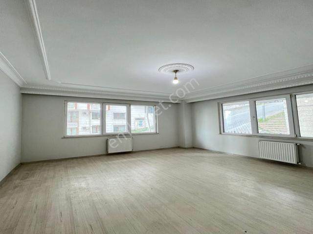 Güzelyurt Mh Metrobüse 5 Dk ! Butik Site 2+1 Satılık Daire