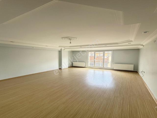 Güzelyurt Ve Haramidere Metrobüse Yakın 3+1 Kiralık Daire