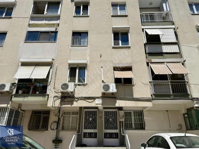 Güzelyalı 76 Sokak Amerikan Koleji Yakını Yatırımlık Daire