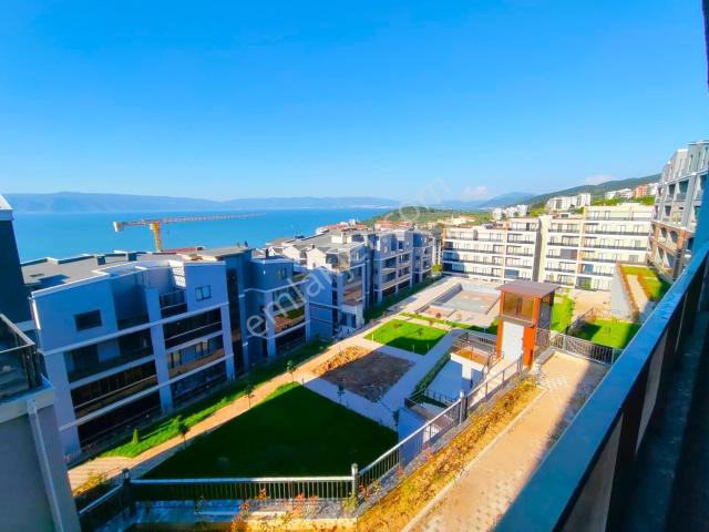 Güzelyalı Burgaz Mah Satılık 3+1 Deniz Manzaralı Sıfır Daire