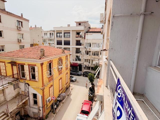 Güzelyalıda Sahile 20 Mt Mesafede Arakat 3+1 Daire