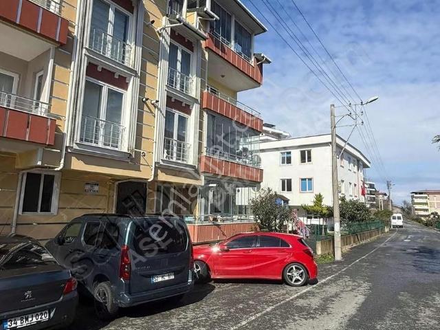Güzelyalı Mah. Satılık 3+1 Daire