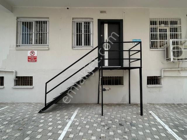 Güzelyalı Mahallesi'nde Bağımsız Satılık İşyeri