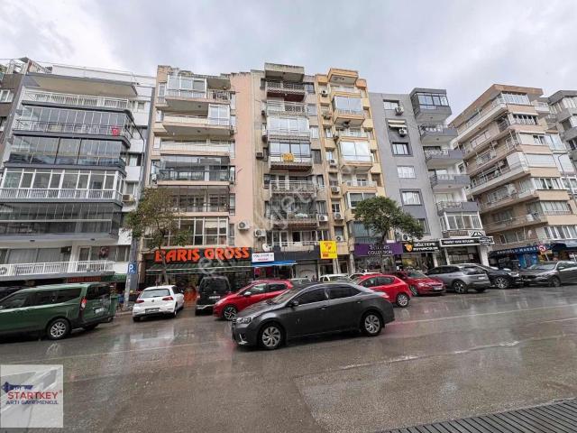 Güzelyalı Mithatpaşa Caddesi Üzerinde 3+1 Kiralık Daire