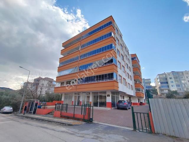 Güzelyalı Siteler Mah Satılık 3+1 Arakat Daire