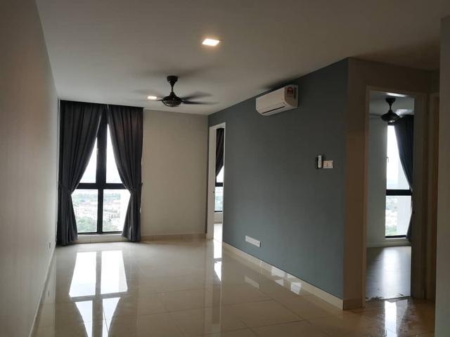 H2o Residence Ara damansara 3 room unit for rent semi furnished