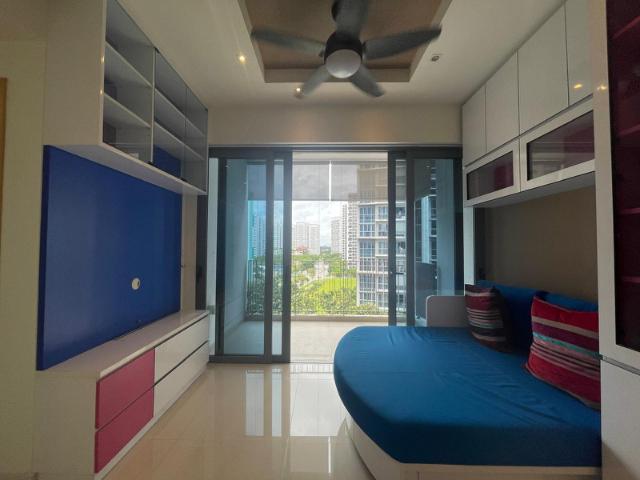 H2O Residences Condominium For Sale, $1,150,000, 2 Bed 2 Bath 743 sqft $1,548.00 psf