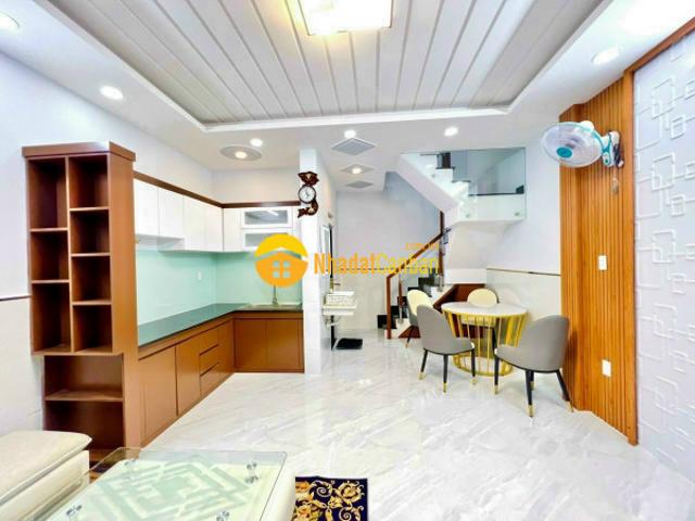 Hẻm 1 sẹc hẻm 28 nguyễn thái sơn, 4.5 x 7.2m, 2 pn, đẹp, gò vấp, 32m², giá 4.3 tỷ, lh 0962740